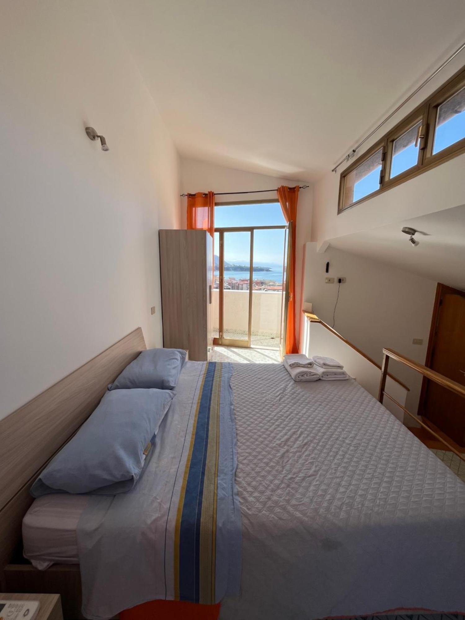 Window On The Sunset Διαμέρισμα Cefalù Εξωτερικό φωτογραφία